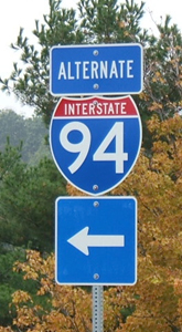A sign similar to this will go up along the I-35 alternate route to guide redirected traffic.