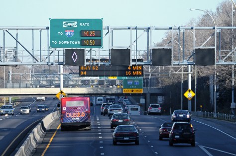 Multi-lane highway with real-time message boards