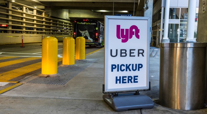 Adding Autonomous Vehicles to Ride-Hailing Fleets Could Benefit Platforms and Drivers